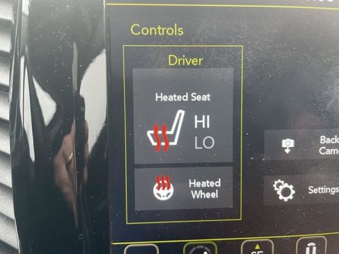 Used 2020 Jeep Cherokee Limited w/ Technology Group image 20