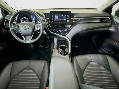 Used 2022 Toyota Camry SE FWD image 26