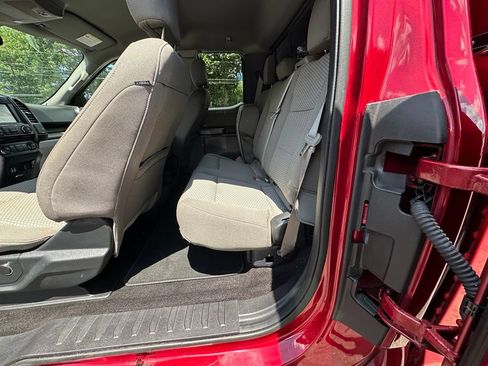 Used 2018 Ford F150 XLT w/ Equipment Group 302A Luxury AWD/4WD image 34