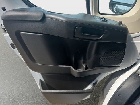 Used 2017 RAM ProMaster 2500 w/ Interior Convenience Group FWD image 23