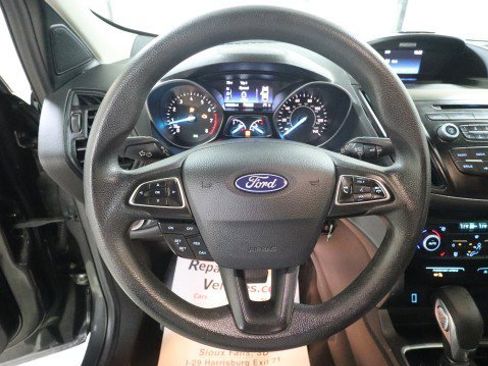 Used 2018 Ford Escape SE AWD/4WD image 18