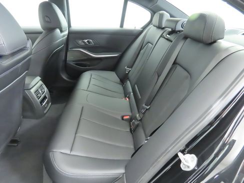 New 2026 BMW 330i Sedan w/ M Sport Package image 21