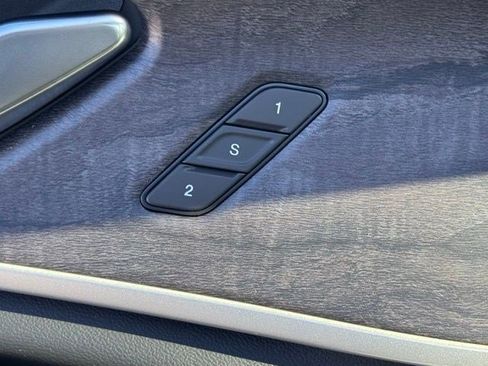 New 2025 Jeep Grand Cherokee Limited w/ Trailer Tow Package image 9