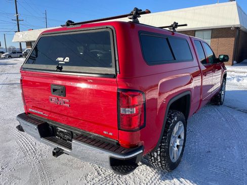 Used 2019 GMC Sierra 1500 SLE w/ SLE Value Package image 6