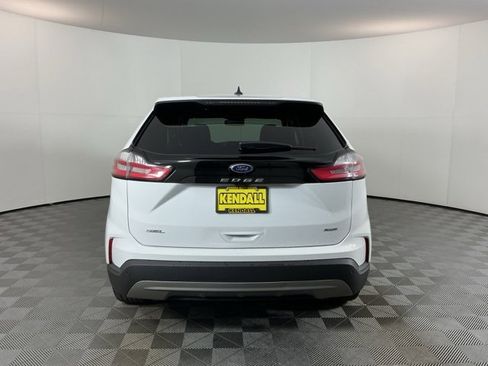 Used 2024 Ford Edge SEL image 6