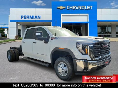 New 2026 GMC Sierra 3500 Pro w/ Convenience Package image 1