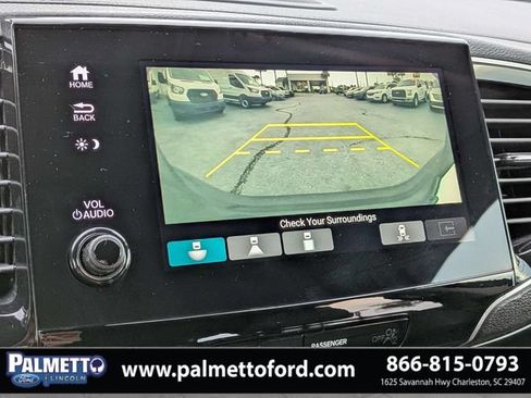 Used 2020 Honda Pilot Touring image 25