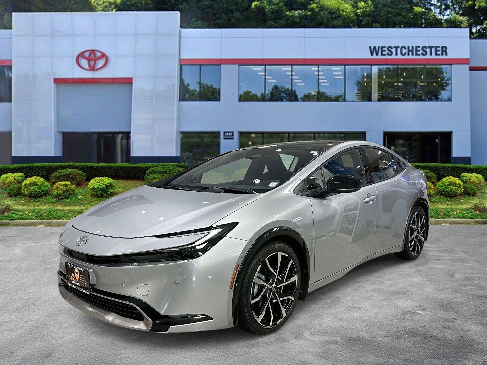 Used 2025 Toyota Prius Plug-In Hybrid w/ Limited Premium Package FWD image 6