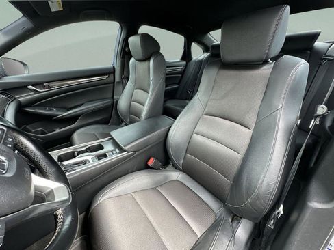 Used 2019 Honda Accord Sport image 31