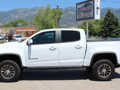 Used 2022 Chevrolet Colorado ZR2 image 13