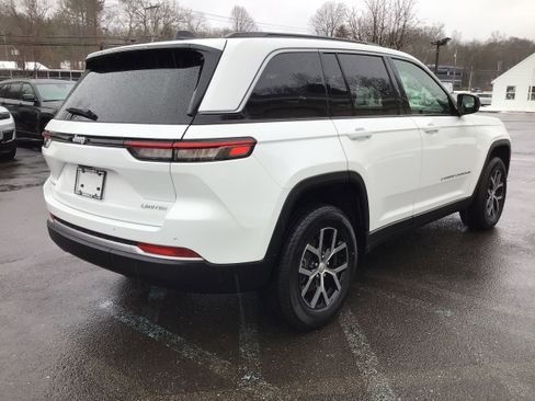New 2026 Jeep Grand Cherokee Limited image 7