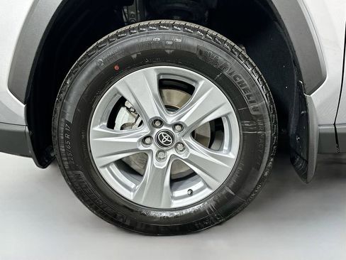 Certified 2025 Toyota RAV4 LE AWD/4WD image 30
