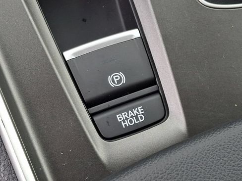 Used 2020 Honda Accord LX image 25