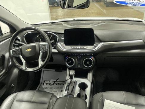 Used 2024 Chevrolet Blazer LT w/ Midnight/Sport Edition FWD image 17