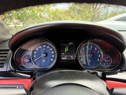 Used 2017 Maserati GranTurismo Sport RWD image 13