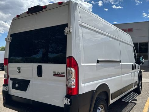 Used 2022 RAM ProMaster 2500 FWD image 4