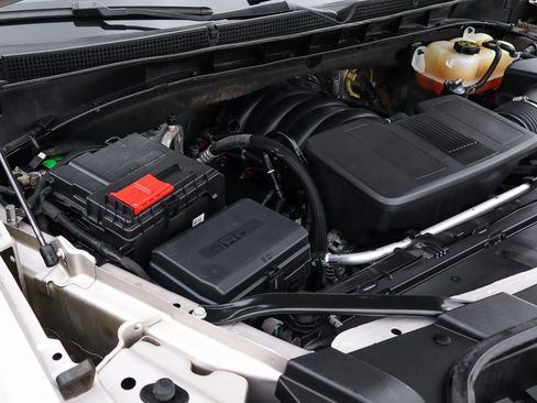 Used 2021 GMC Yukon Denali w/ LPO, Illumination Package image 11