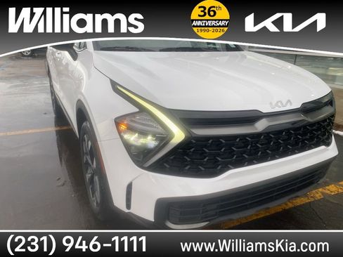 Used 2023 Kia Sportage X-Line image 3