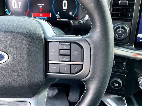 Used 2021 Ford F150 Lariat RWD image 15
