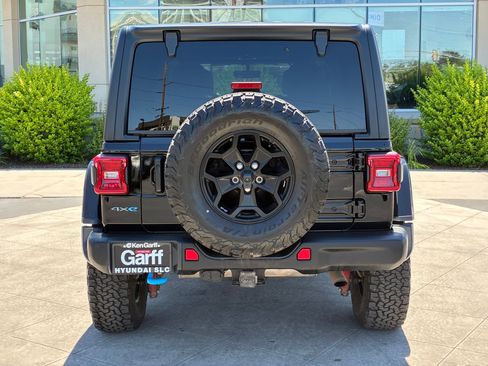 Used 2023 Jeep Wrangler Unlimited Rubicon 4xe AWD/4WD image 5