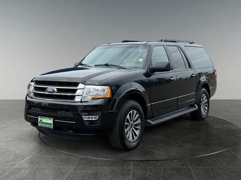 Used 2015 Ford Expedition EL XLT w/ Equipment Group 202A AWD/4WD image 3
