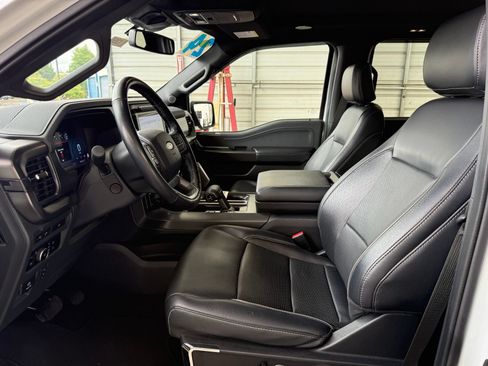 Used 2024 Ford F150 Lariat w/ Equipment Group 502A High AWD/4WD image 12