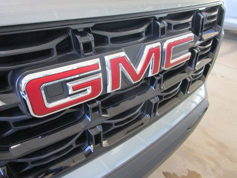 New 2026 GMC Canyon Elevation w/ Convenience Package RWD image 49