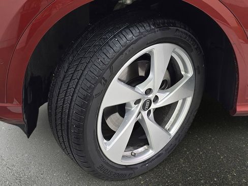 Certified 2025 Audi Q5 2.0T Premium Plus w/ Premium Plus image 34