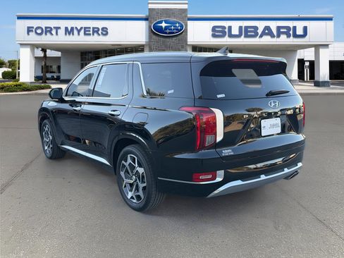 Used 2021 Hyundai Palisade Calligraphy image 5