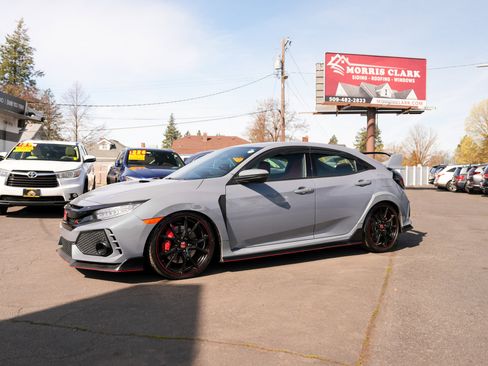 Used 2019 Honda Civic Type R image 3