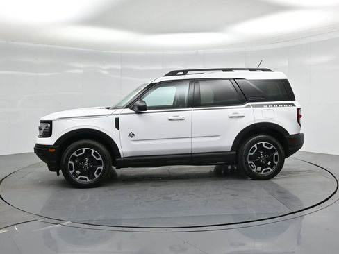 Certified 2023 Ford Bronco Sport Outer Banks w/ Tech Package image 31