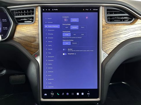 Used 2020 Tesla Model S Long Range Plus image 24