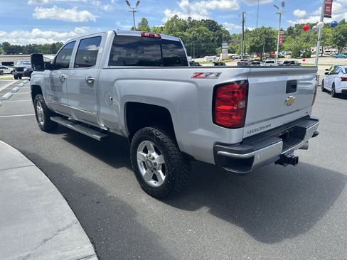 Used 2016 Chevrolet Silverado 2500 LTZ w/ Duramax Plus Package AWD/4WD image 6