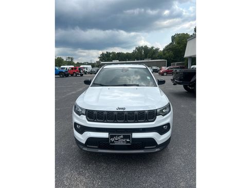 New 2026 Jeep Compass Latitude AWD/4WD image 5