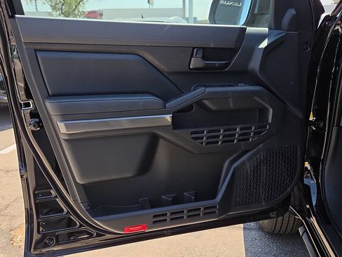 New 2026 Toyota Tacoma SR5 AWD/4WD image 17
