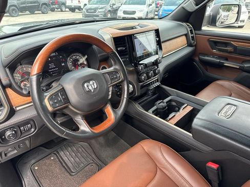Used 2022 RAM 1500 Limited w/ Body Color Bumper Group AWD/4WD image 2
