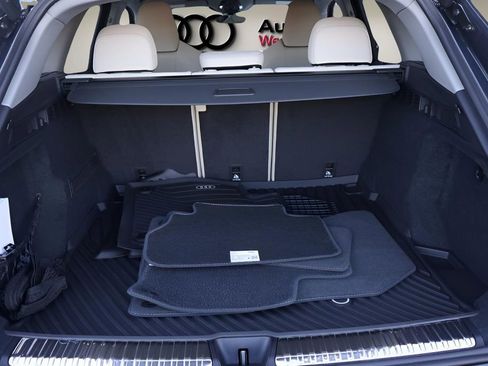 New 2025 Audi Q5 Premium Plus image 16