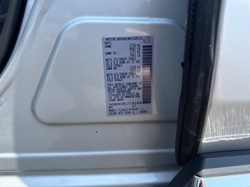 Used 2022 Nissan Pathfinder Platinum w/ Cargo Package AWD/4WD image 24