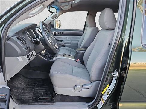Used 2013 Toyota Tacoma image 15