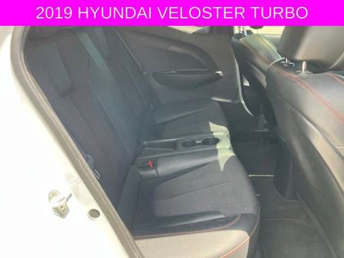 Used 2019 Hyundai Veloster Turbo FWD image 15