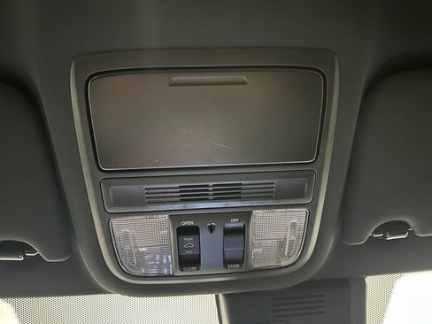 Used 2021 Honda Accord Sport image 29