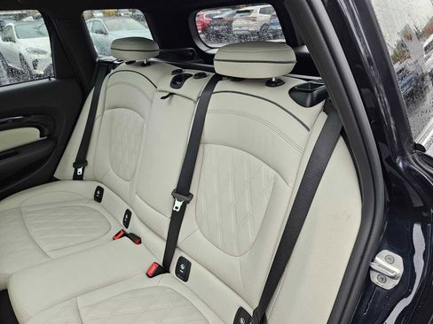 Used 2022 MINI Cooper Clubman John Cooper Works image 19