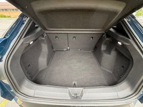 Used 2023 Volkswagen ID.4 2WD image 15