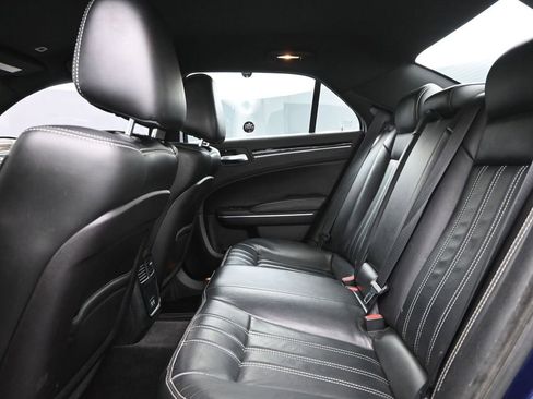 Used 2017 Chrysler 300 S image 11