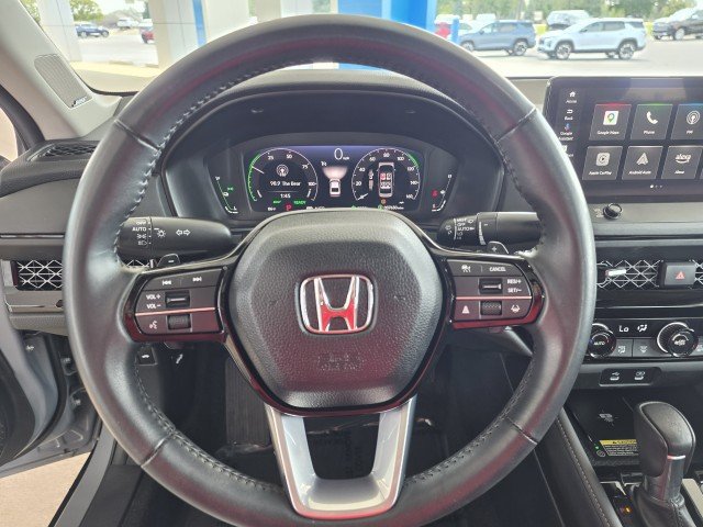 Used 2024 Honda Accord Touring image 4