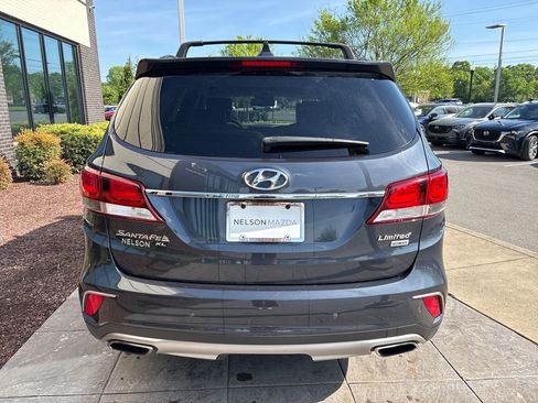 Used 2019 Hyundai Santa Fe XL image 4