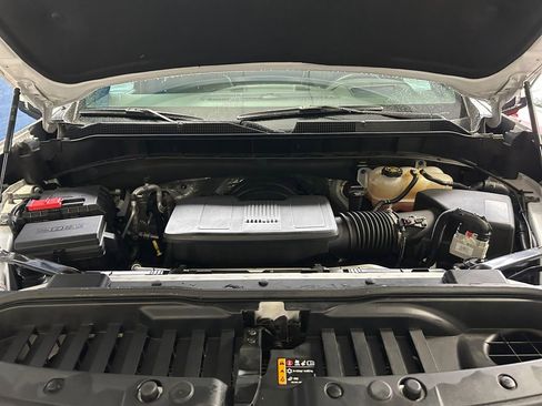 Used 2022 Chevrolet Silverado 1500 High Country w/ Technology Package image 29