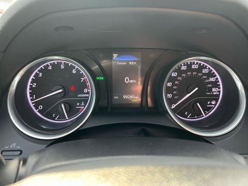 Used 2018 Toyota Camry SE w/ Audio Package image 41