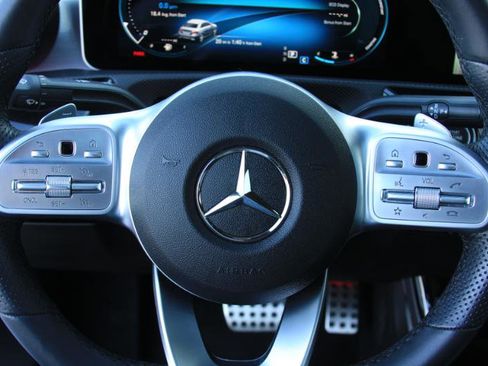 Used 2019 Mercedes-Benz A 220 4MATIC image 33