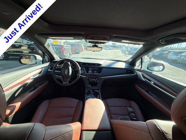 Used 2026 Cadillac XT5 Premium Luxury w/ LPO, Floor Liner Package FWD image 41